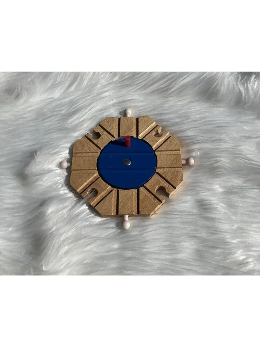 Melissa and Doug Wooden Railway 8-Way Turntable Switch Track Train